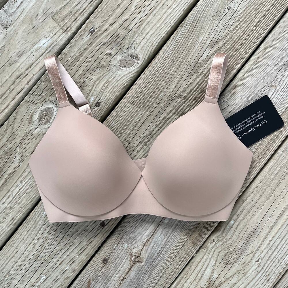 EBY Pain Free T-Shirt Bra Nude Size 36DD. NEW!